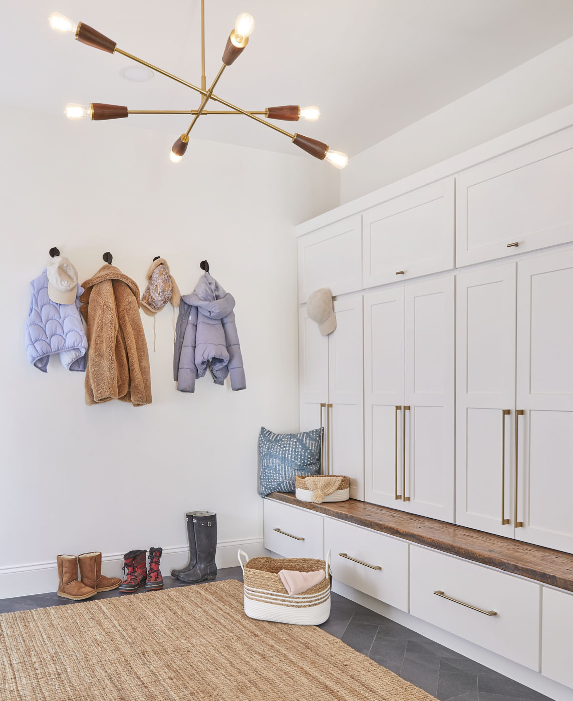 Nest_MeridianHomes_Bluemead_Mudroom